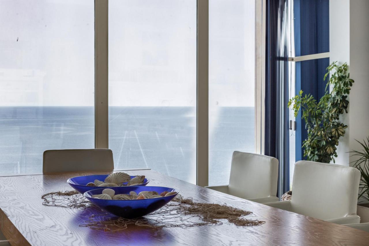 Exclusive Seafront Villa,private Pool,gym,bbq