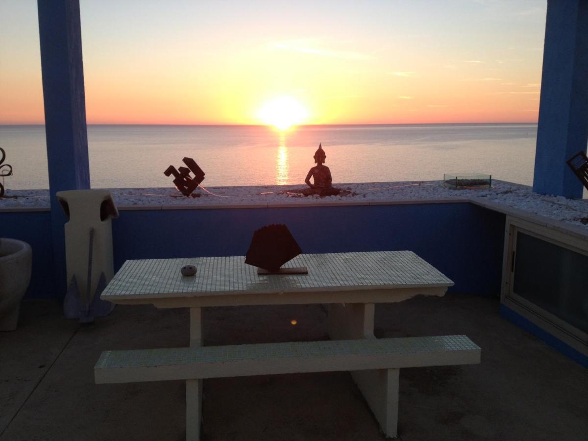 Exclusive Seafront Villa,private Pool,gym,bbq